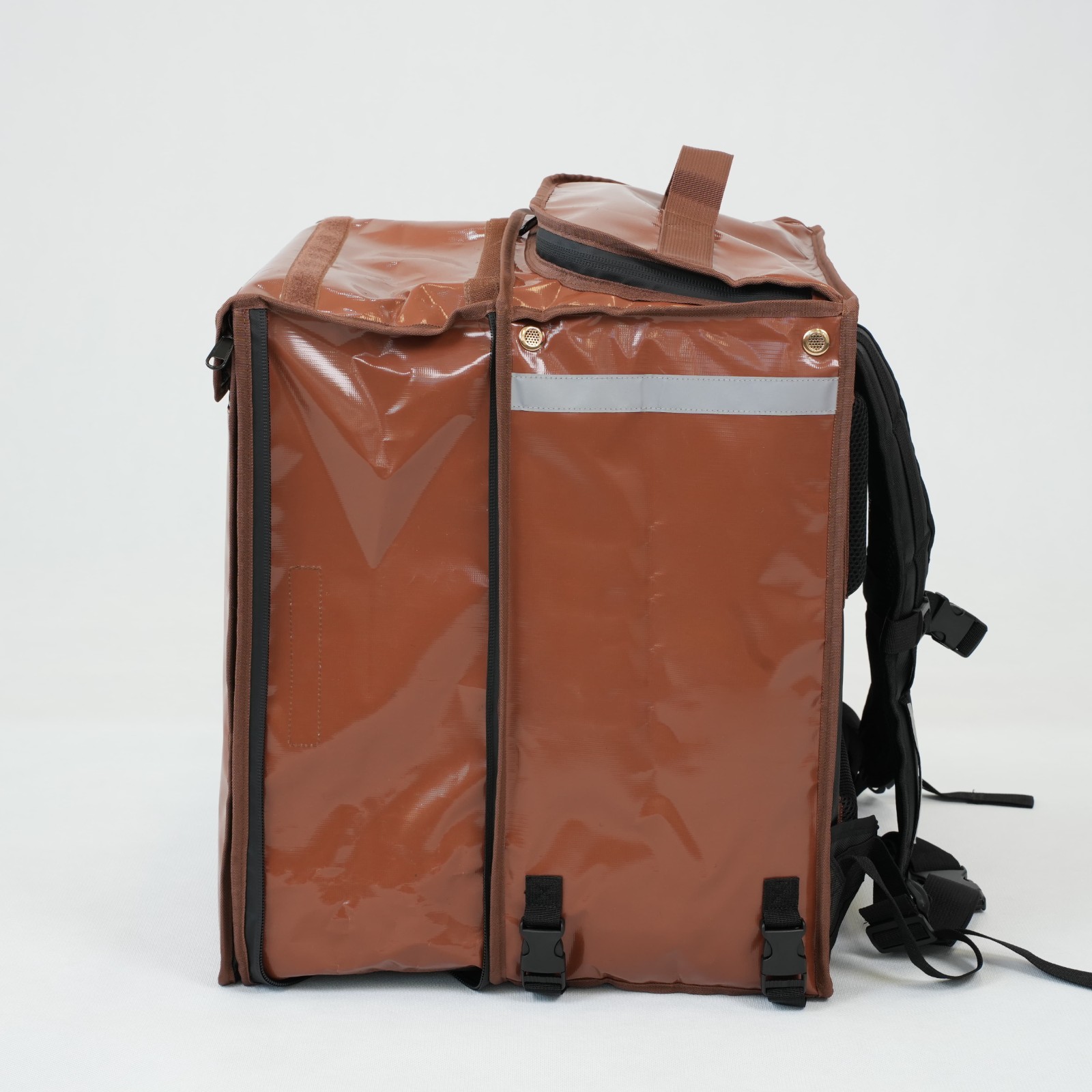 expandable food delivery bag, foldable insulated delivery bag, adjustable capacity thermal bag, top-open delivery bag, side-zipper courier bag, catering delivery bag